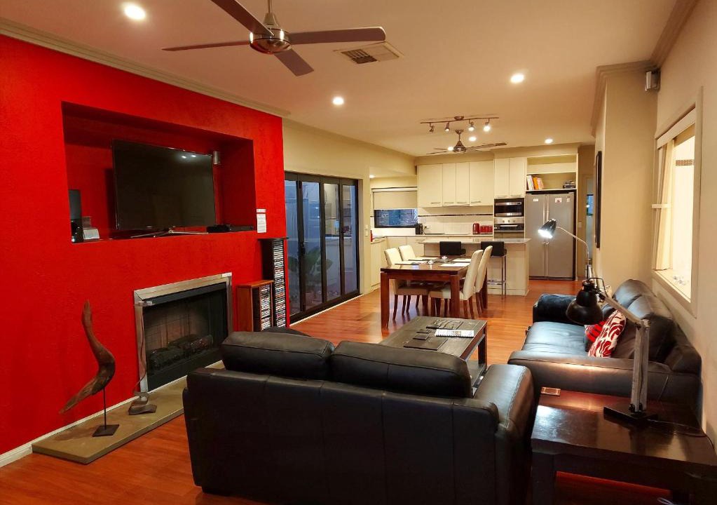 Mansfield Apartment | About Time Retreats- Studio Seven