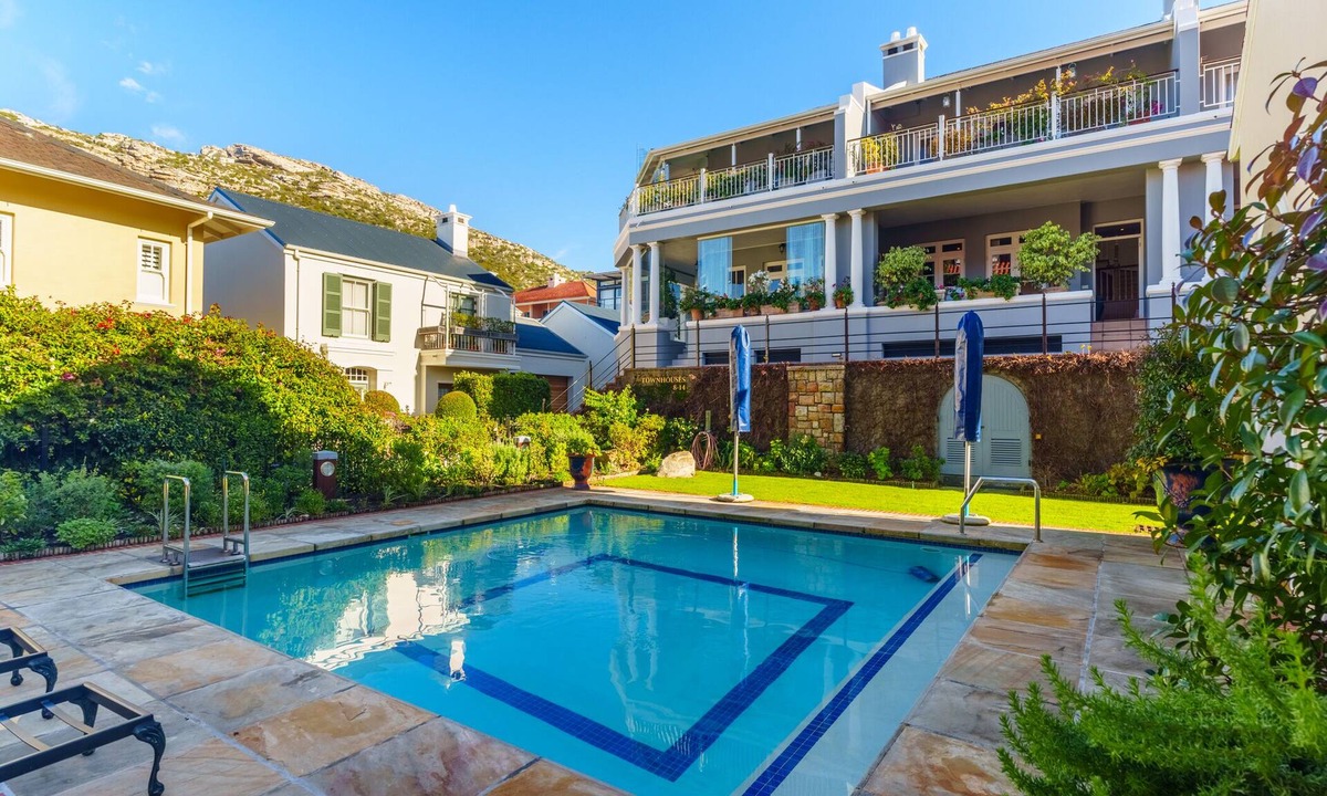 Kalk Bay House | Majestic Townhouse 9 - Kalk Bay seaside living