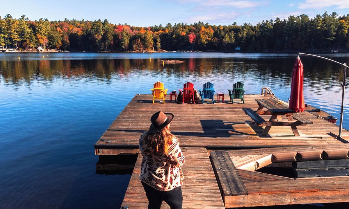 Catchacoma Cottage | Pet Friendly Cabin in the Kawarthas on the Lake