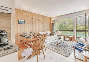 10m from ski slopes, 6th floor, view lake, tv, ski locker, 70m², Tignes in Tignes