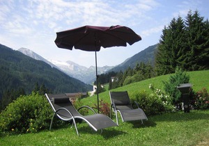110 m² Apartment ∙ 4 bedrooms ∙ 8 guests in Vorderlanersbach