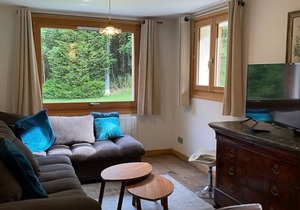 4 min from Chamonix by car, Charladomé chalet apartment Garden level in Chamonix-Mont-Blanc