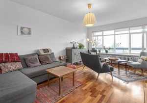 Sunny Reykjavik Apartment in Reykjavík