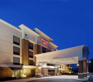 Hampton Inn 