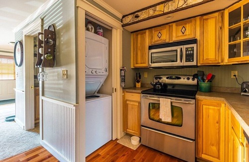 Hillcrest Condo | Adirondack 2 Bedroom Condo, 5 minute walk to Downtown Lake Placid