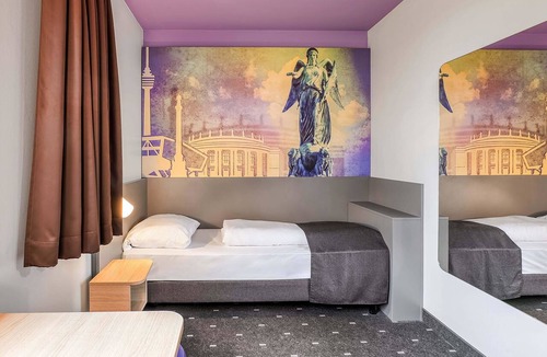 Wallgraben-West Hotel | B&B Hotel Stuttgart-Vaihingen