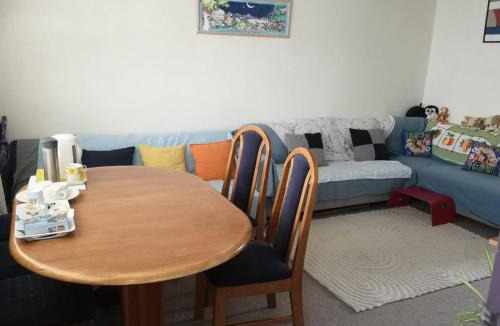 Ilam House | Grateful House