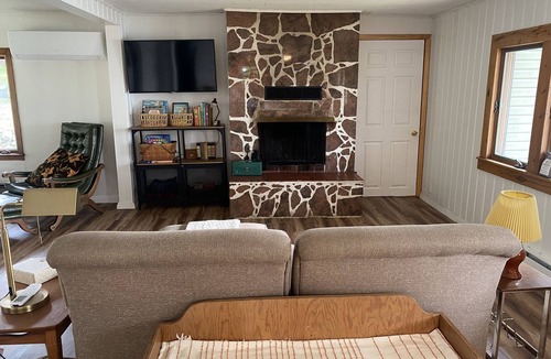 Pine Bend Cabin | Newly updated lake cabin on the shores of Island Lake.