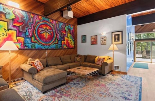 Eugene House | Serene 3-bedroom country house in charming Eugene awaits you