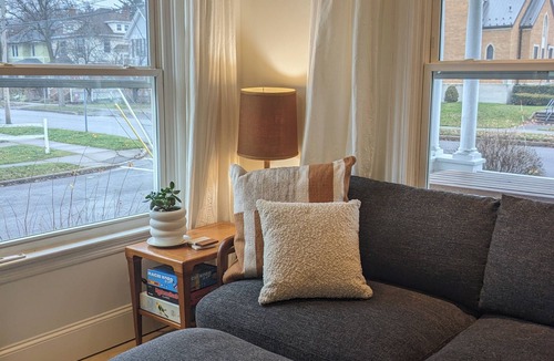 Batavia House | Stay in the Heart of Batavia- 4BR Victorian Home
