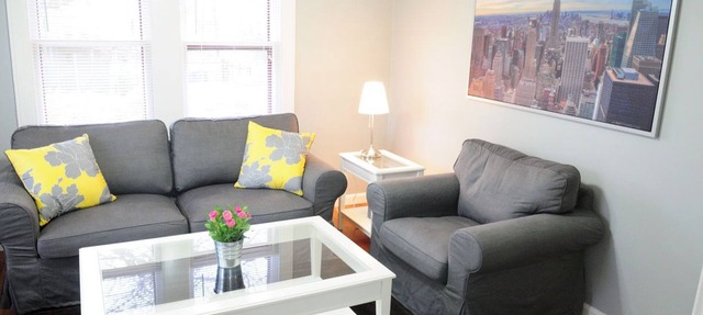 2BD/1BA - The Treehouse - 1930's Hyde Park Home by UT/Downtown in Austin