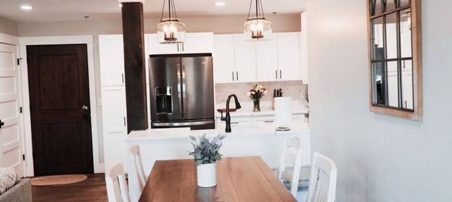 2BR 2BA Condo Minutes to DT Mystic! in Stonington