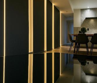 3 KING beds Free Parking Modern Luxe Escape in Pittsburgh