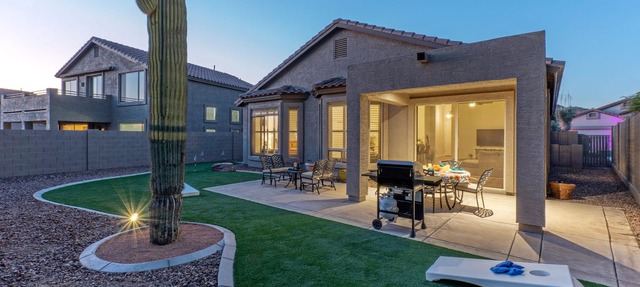 31 Day Rental: Park View, Near Golf & Trails, Comm Htd POOL & Spa, Putt Green, Corn Hole in Mesa