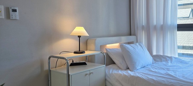 82ㅣWalk to Myeongdong & Euljiro/Double Bed in Seoul