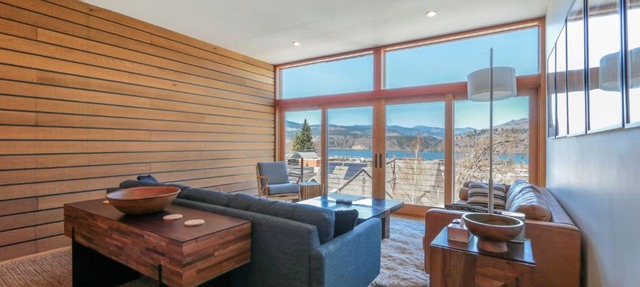 ALOFT in Hood River
