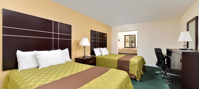 Americas Best Value Inn Port Jefferson Station Long Island in Port Jefferson Station