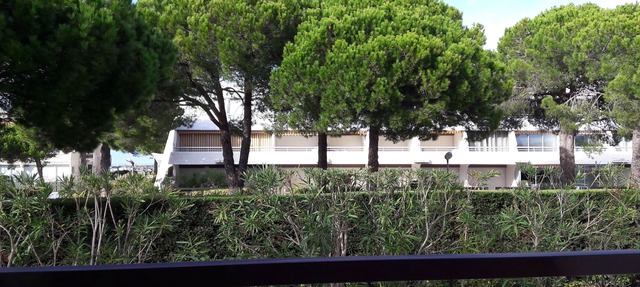 Apartment 4-6 persons, terrace 17m2, 2min beach and marina in Le Grau-Du-Roi