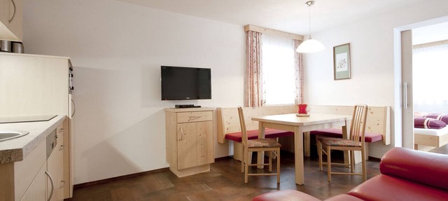 Apartment-Family-Private Bathroom-Balcony-Top 4 in Virgen
