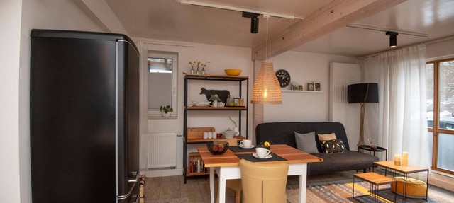 Apartment 'Ferienwohnung Eliese in Suhl' with Private Terrace, Private Garden and Wi-Fi in Suhl
