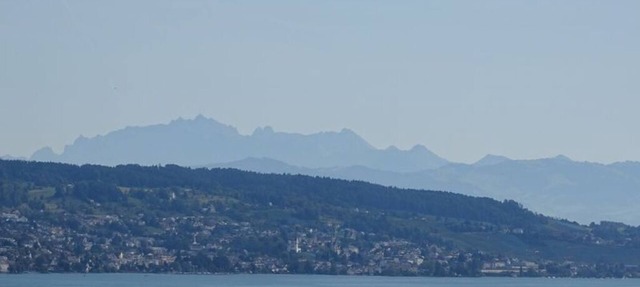 Attractive Studio close to Zürich City and Cant. ZugnLakeview - High Convenience in Horgen