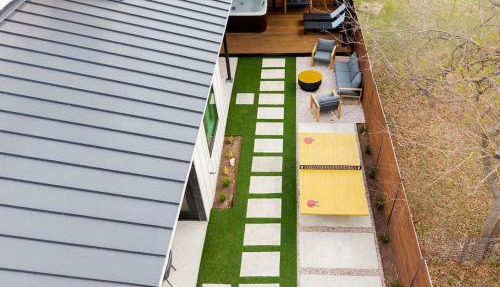 Austin Ember House with Hot Tub & Pit in Austin