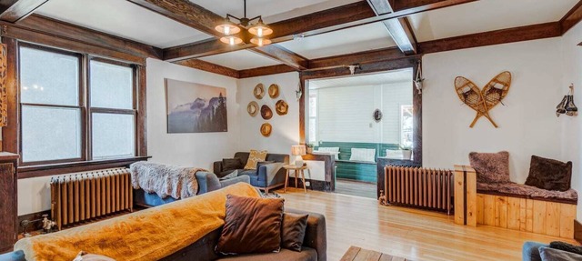 Banff's Rocky Mountain House in Banff