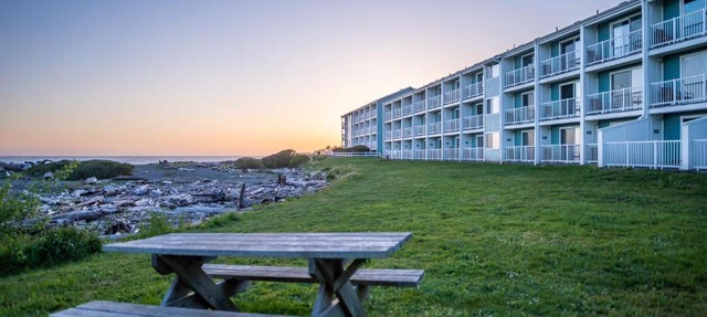 Beachfront Inn in Brookings