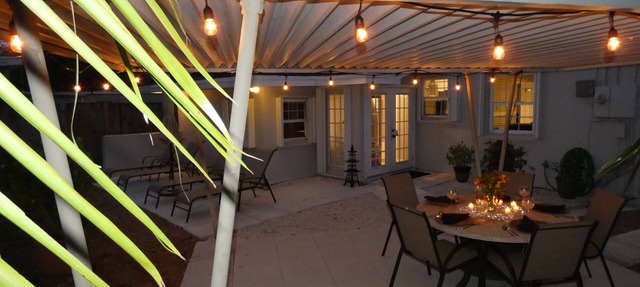 Beautiful ENTIRE HOME Near Wilton Manors, Las Olas Blvd & the Beach in Fort Lauderdale