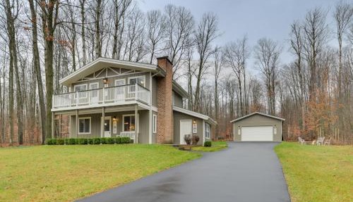 Bellaire Home Near Shanty Creek Resort/Schuss Mtn in Bellaire