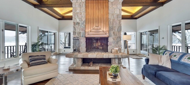 Bellaire Waterfront Private Retreat, beach, dock, 5-star experience in Bellaire