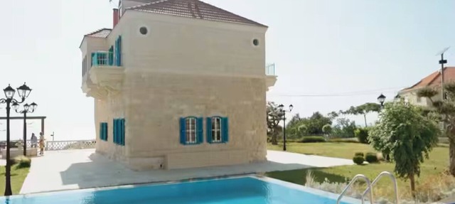 Bluehouselb Private Villa with Big Garden & Pool in Tehoum