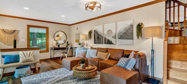 Boho Bungalow- Chic cabin with great private deck , dock and fire pit in Moneta