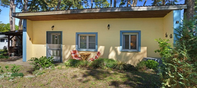 Bungalow 'Karsten' with Private Terrace and Private Garden in Kamminke