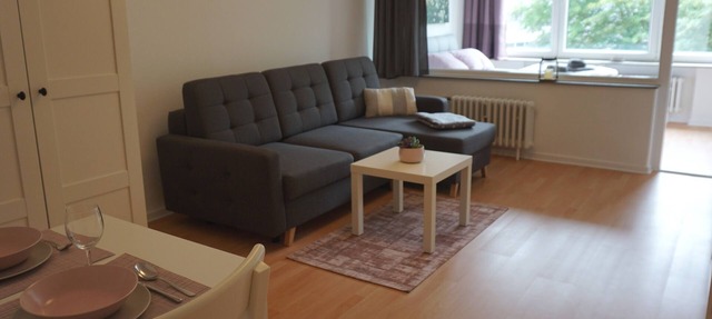 Central location, close to the train station and the fjord, bus stops nearby in Kiel