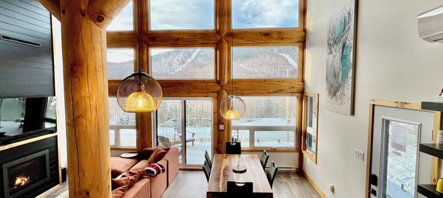 Chalet Capella - Mountain Views, Nature, Spa in Saint-Philémon