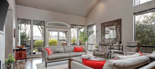 Charming 3 Bedroom Home in Wilsonville! in Wilsonville