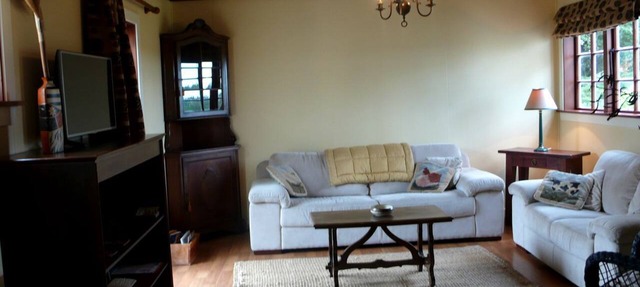 Charming Four-Season Cottage at the Foothills of Mount Hutt near Methven, New Zealand in Methven
