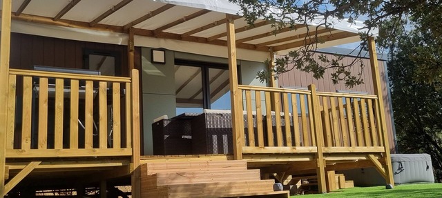 Charming fully-equipped mobile home in a quiet location in Rocbaron