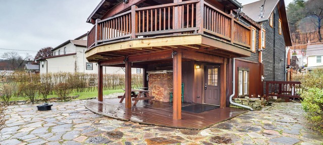 Charming & Historic Home w/Lehigh River View in Parryville