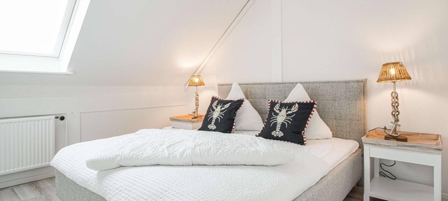 Comfortable vacation apartment "Inseloase" on Pellworm near the sea with garden view in Pellworm