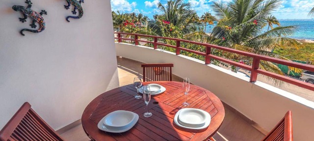 Condo Lolo - Coco Beach Oceanview Luxury Beachfront - At Casa del Mar Condos in Playa del Carmen