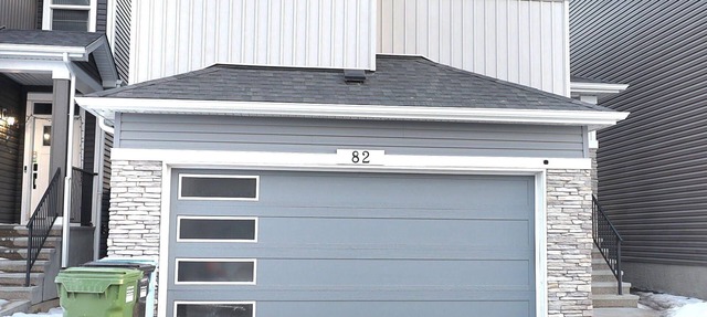 Cozy 2 bedrooms and 1 bath for 4 guests! in Calgary