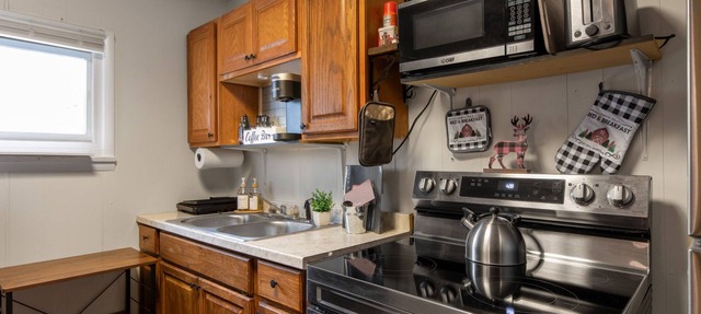Cozy Bungalow tucked in Blue Mountain foothills in Palmerton