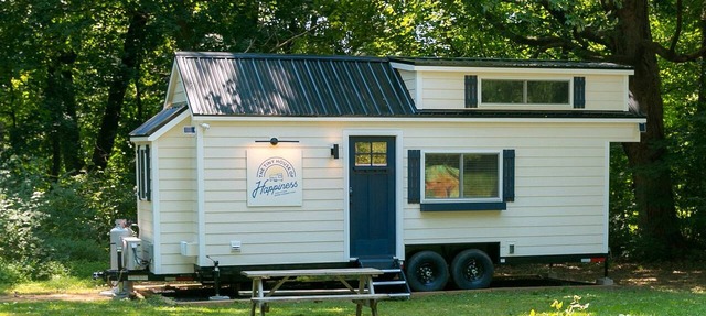 Cozy Tiny House within Historic Botanical Gardens in Philadelphia, Pennsylvania in Philadelphia