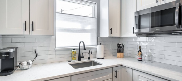 Downtown Area! Studio Apartment in Eugene’s Heart! in Eugene