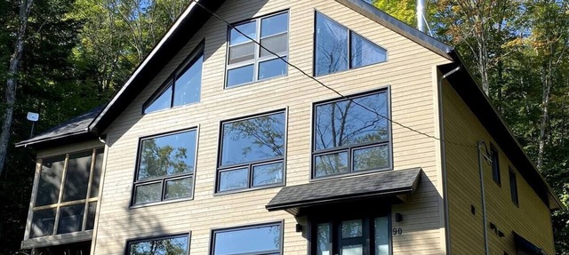 Dream telecommuting: spectacular chalet, sauna and autumn colors in Saint-Donat-de-Montcalm