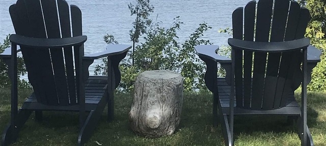 Dunes Delight - Cottage on West Lake in Prince Edward County