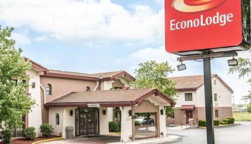 Econo Lodge Kalamazoo near Wings Stadium in Kalamazoo