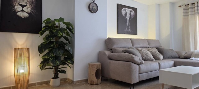 'Edificio Marly' Apartment with Wi-Fi and Air Conditioning in Oliva